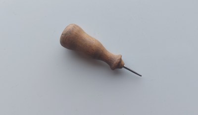 Punzón de madera