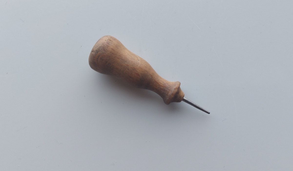 Punzón de madera