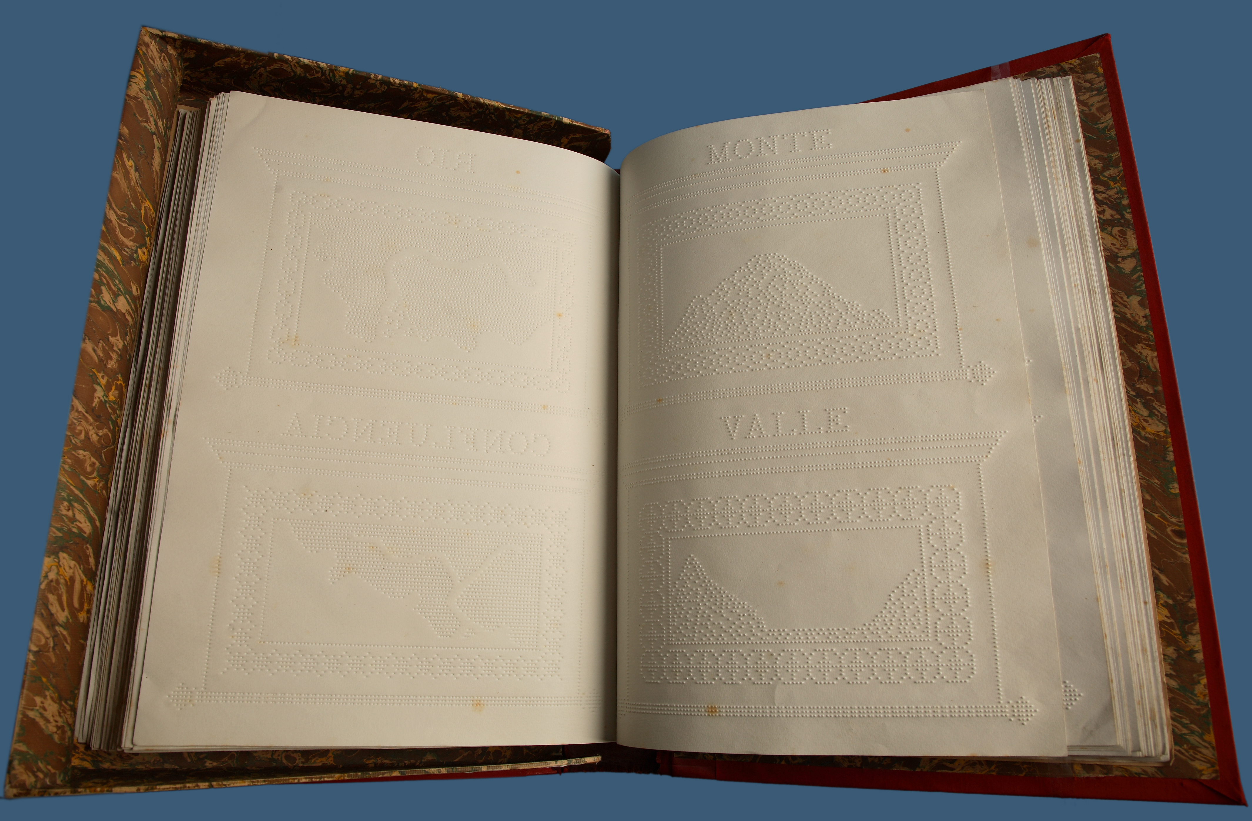 Cuadros artísticos en relieve