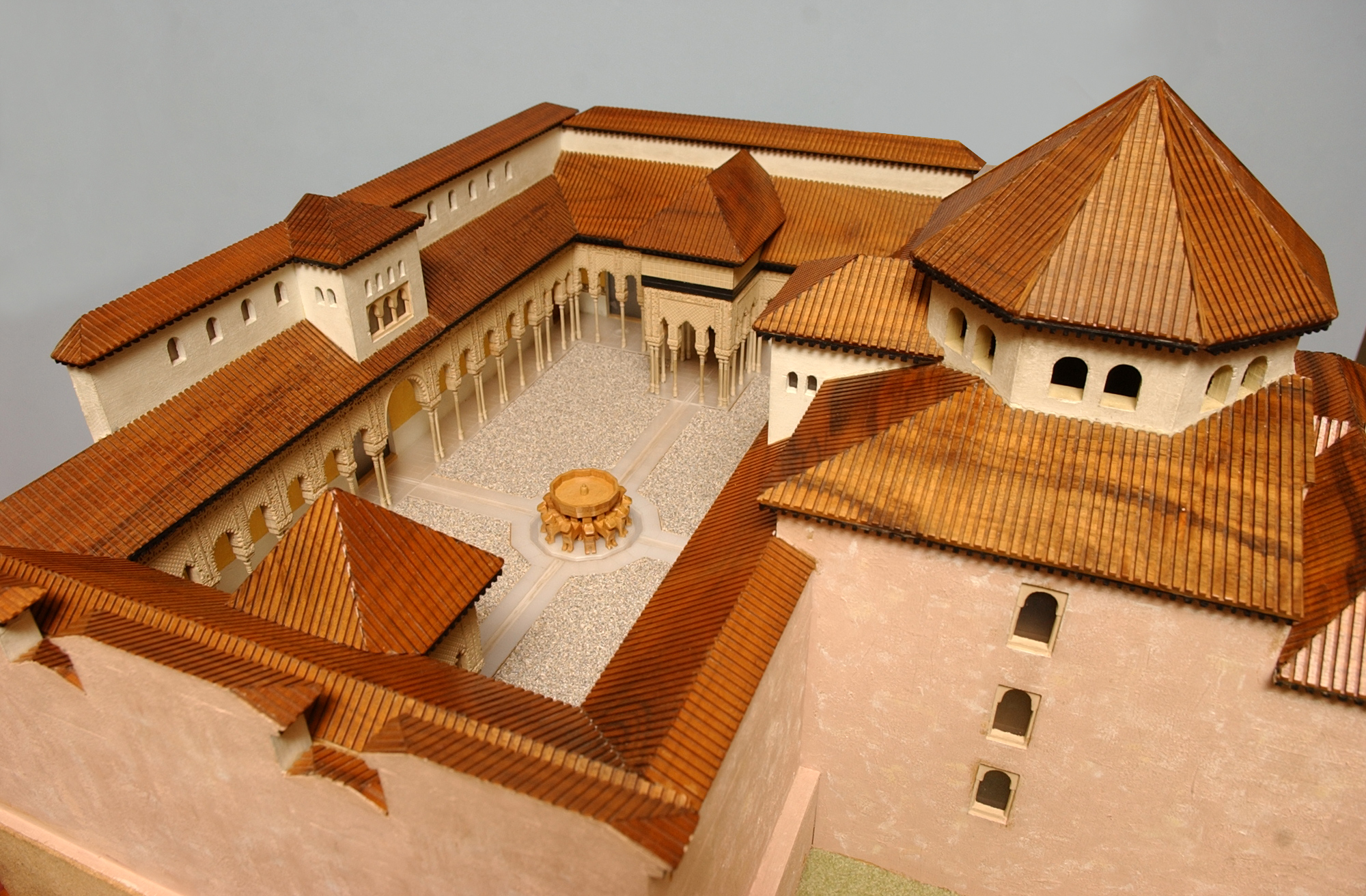 Patio de los Leones de la Alhambra